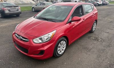 2017 Hyundai Accent SE Base