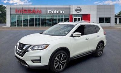 2020 Nissan Rogue SV