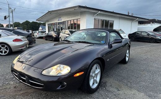 1998 Jaguar XK8