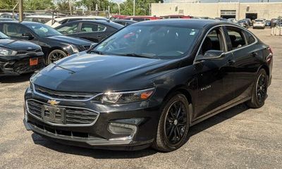 2017 Chevrolet Malibu LT