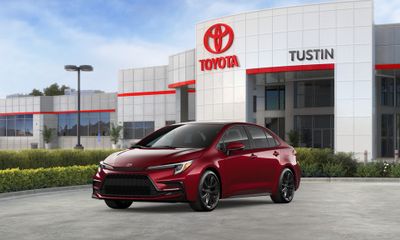 2026 Toyota Corolla SE W Premium