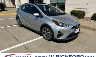 2018 Toyota Prius C ONE TWO Three