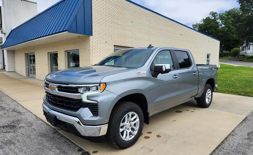 2026 Chevrolet Silverado LT
