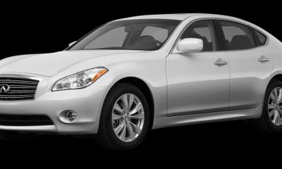 2011 Infiniti M37