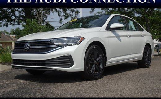 2022 Volkswagen Jetta SE W Sunroof