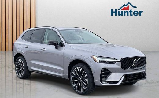 2026 Volvo XC60 Ultra Dark
