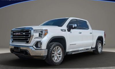 2020 GMC Sierra SLT