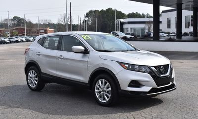 2021 Nissan Rogue Sport SV