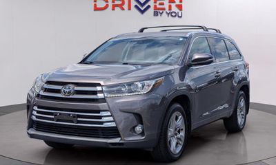 2017 Toyota Highlander LTD Platinum