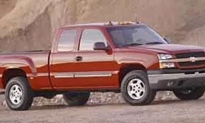 2004 Chevrolet Silverado LS