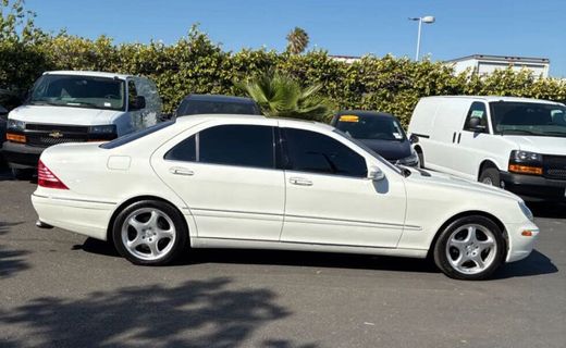 2004 Mercedes-Benz S-Class S500
