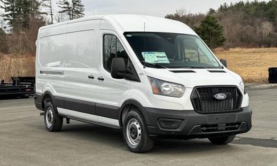 2026 Ford Transit Medium Roof