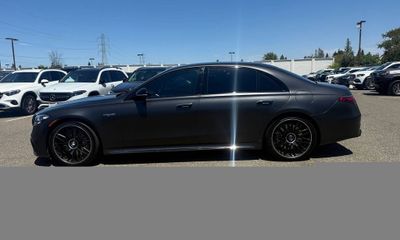 2025 Mercedes-Benz S-Class AMG S63E