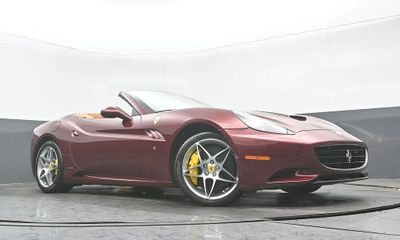 2010 Ferrari California GT Convertible
