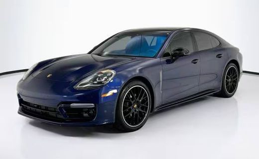 2023 Porsche Panamera