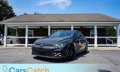 2023 Volkswagen Golf GTI 40TH Anniversary Edition