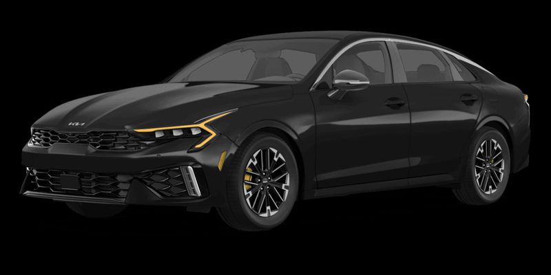 2025 Kia K5 — a typically priced live listing
