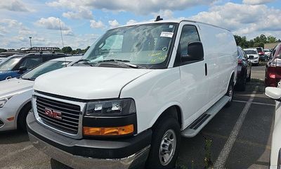2025 GMC Savana 2500