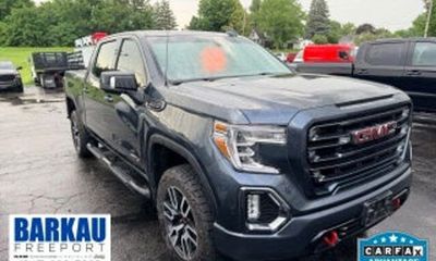 2021 GMC Sierra AT4