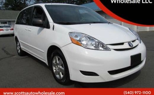 2010 Toyota Sienna LE