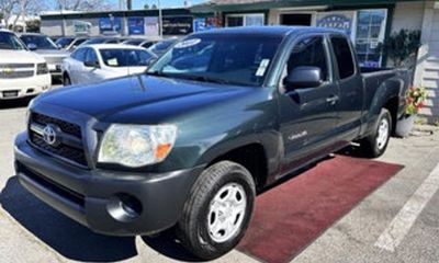 2012 Toyota Tacoma Base