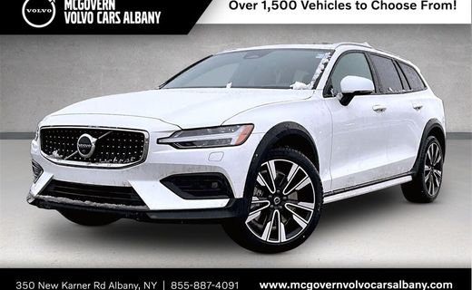 2026 Volvo V60CC Ultra