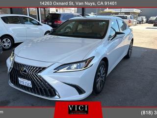 2022 Lexus ES