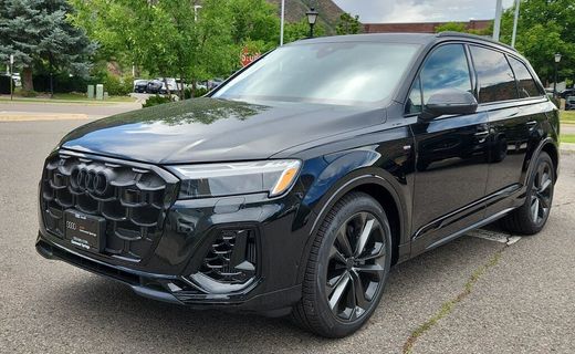 2026 Audi Q7 Quattro Premium Plus
