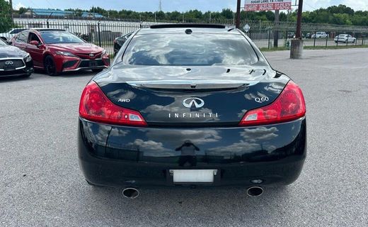 2015 Infiniti Q60