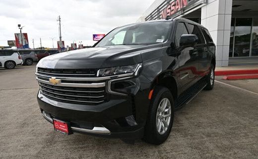 2024 Chevrolet Suburban LT