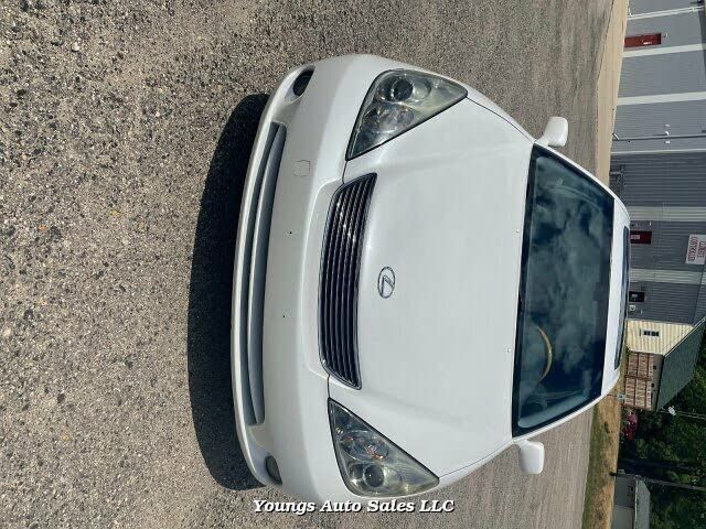 2006 Lexus ES — a typically priced live listing