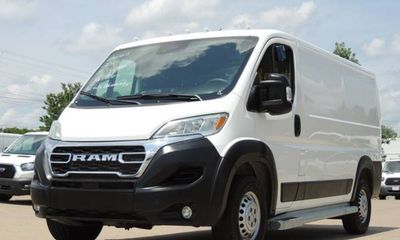 2025 Ram Promaster 2500 Tradesman 136