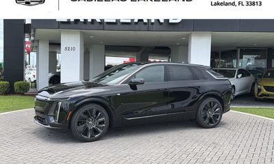 2026 Cadillac Lyriq Signature Sport