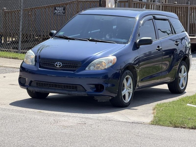 2006 Toyota Corolla Matrix — a typically priced live listing