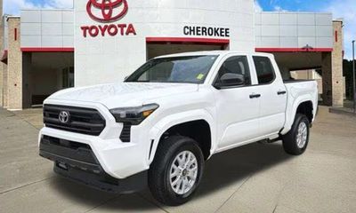2025 Toyota Tacoma SR