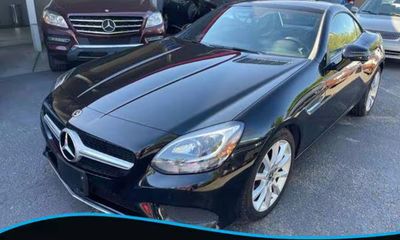 2018 Mercedes-Benz SLC-Class SLC 300