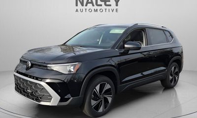 2026 Volkswagen Taos 4Motion SE
