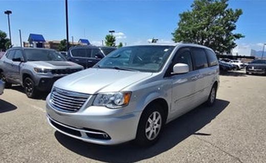 2011 Chrysler Town AND Country Touring