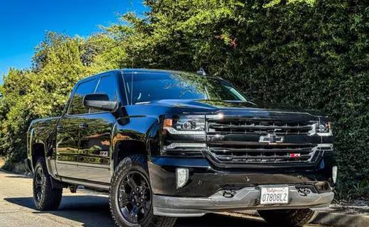 2018 Chevrolet Silverado LTZ