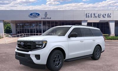 2026 Ford Expedition Active