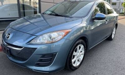 2010 Mazda MAZDA3 I