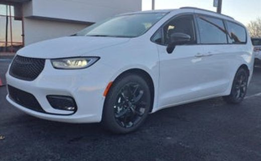 2026 Chrysler Pacifica Limited