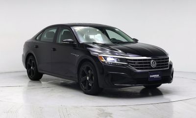 2020 Volkswagen Passat R Line