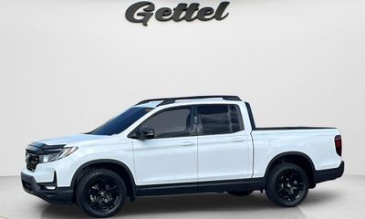 2025 Honda Ridgeline Black Edition