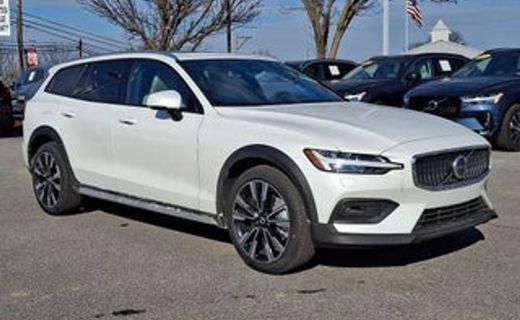 2024 Volvo V60 Polestar Engineered