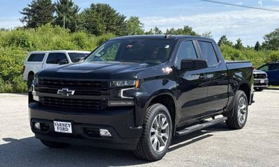 2021 Chevrolet Silverado RST