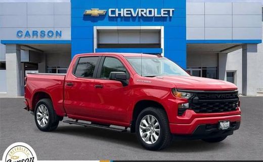 2025 Chevrolet Silverado Custom
