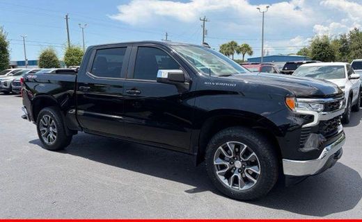 2023 Chevrolet Silverado LT