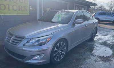 2012 Hyundai Genesis GLS
