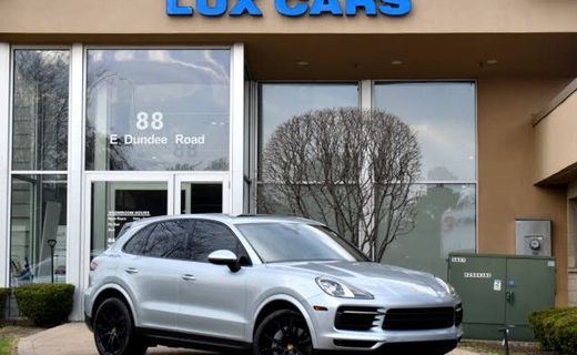 2021 Porsche Cayenne Base